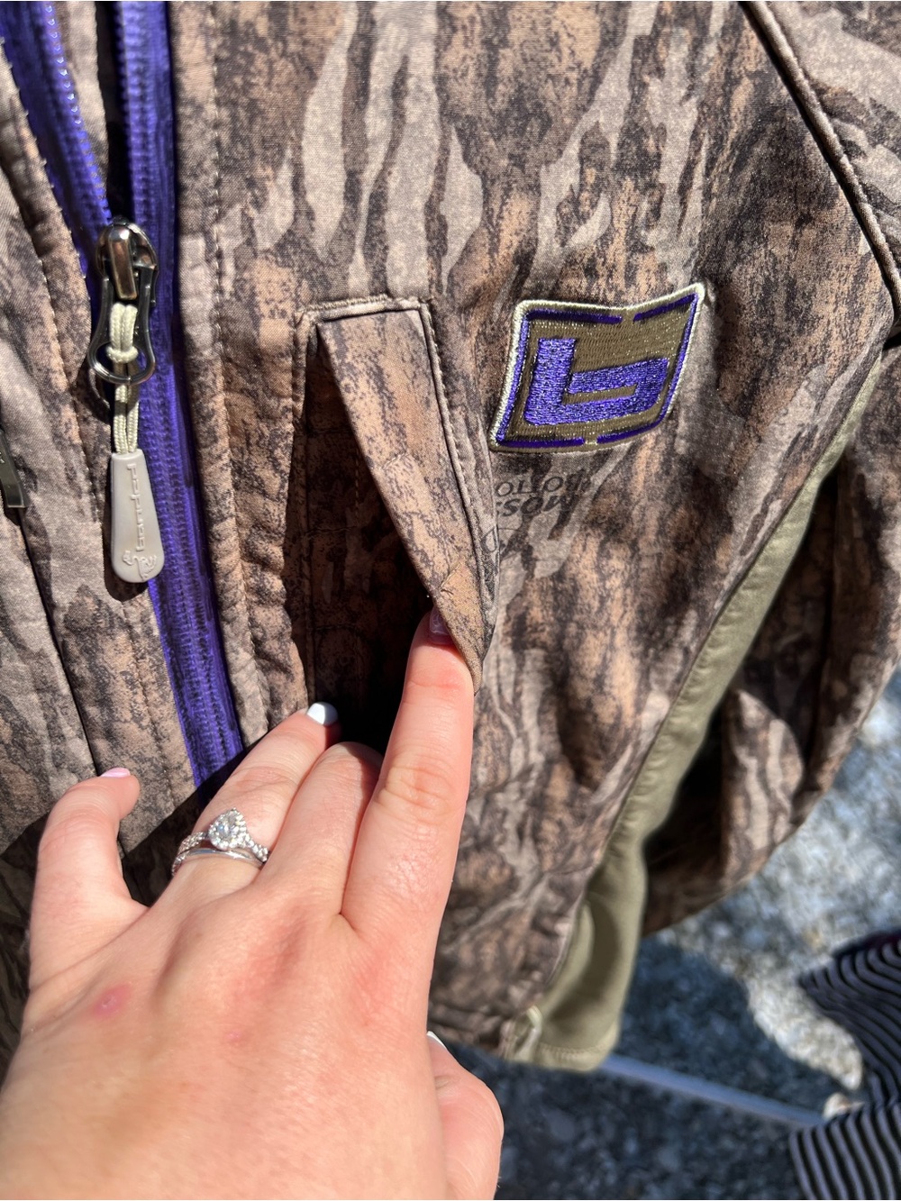 Women’s Banded Jacket - Picture 3 of 5